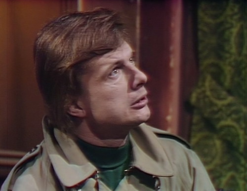 957-dark-shadows-willie-cant