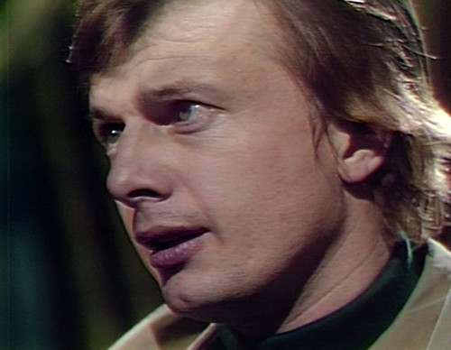 957-dark-shadows-willie-sorry