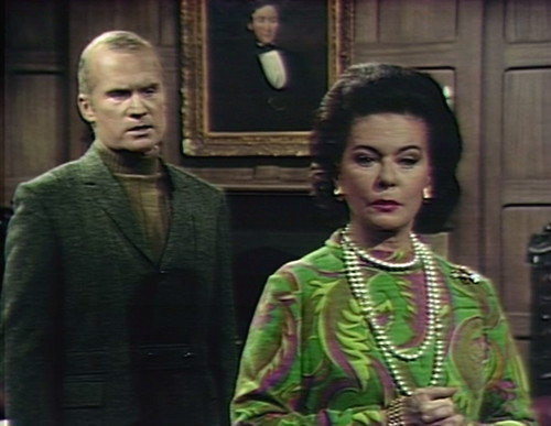 958-dark-shadows-roger-liz-why