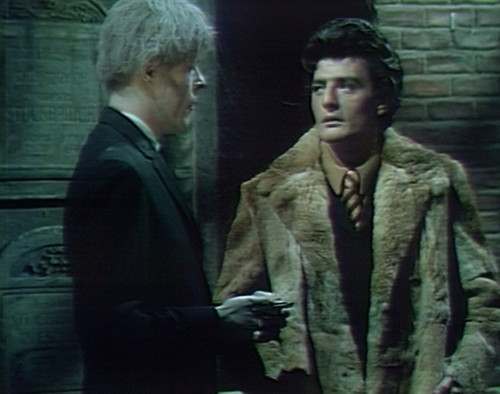 960-dark-shadows-davenport-bruno-gun-zombie