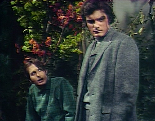 962-dark-shadows-chris-quentin-blame