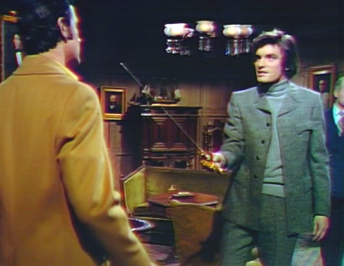 964-dark-shadows-quentin-sky-sword