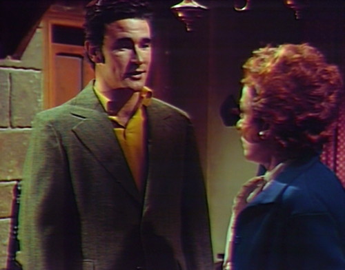 964-dark-shadows-sky-julia-fie