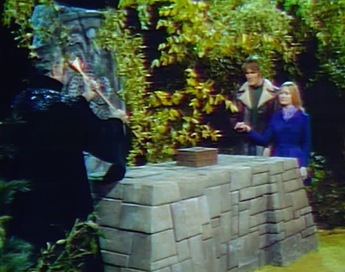 965-dark-shadows-jeb-carolyn-take-this-man