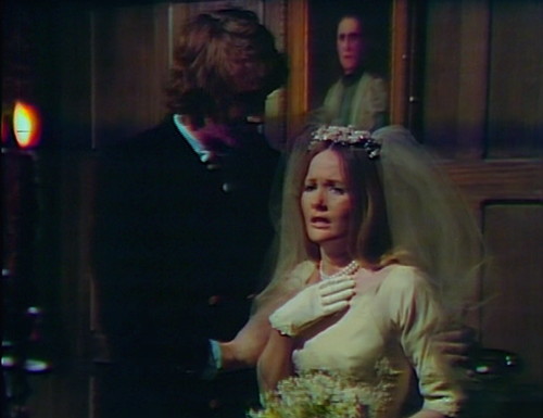 966-dark-shadows-carolyn-jeb-marriage