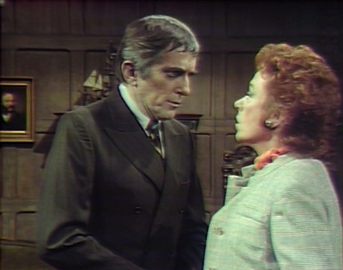 971-dark-shadows-barnabas-julia-conversation