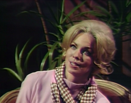 985-dark-shadows-alexis-distressed