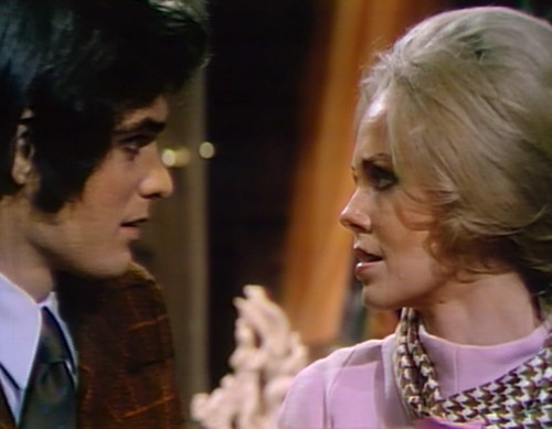 987-dark-shadows-quentin-alexis-binary