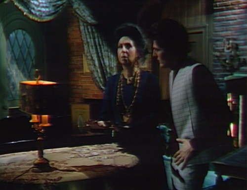 992-dark-shadows-hannah-bruno-tarot