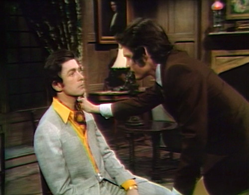 994-dark-shadows-dameon-quentin-chair