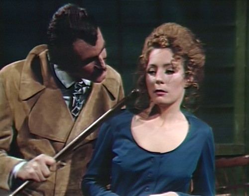 996-dark-shadows-yaeger-buffie-cane