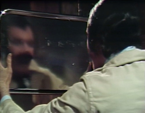 996-dark-shadows-yaeger-mirror