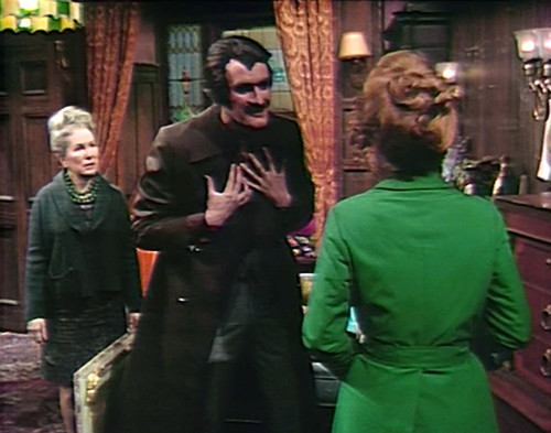 997-dark-shadows-minnie-yaeger-buffie