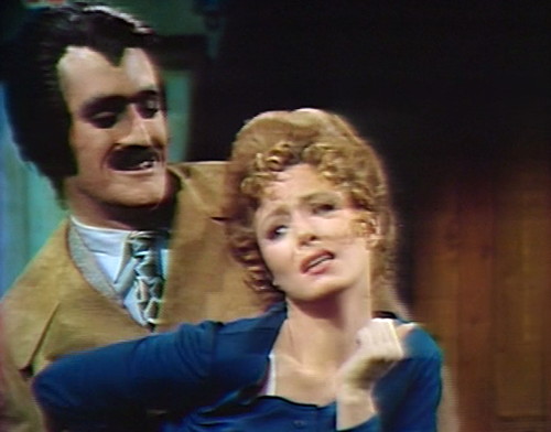 997-dark-shadows-yaeger-buffie-pain