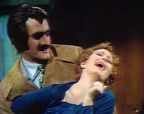 997-dark-shadows-yaeger-buffie-scream