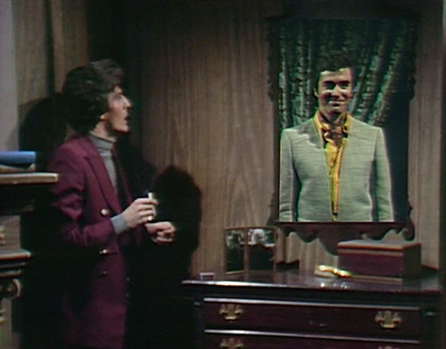 998-dark-shadows-bruno-dameon-mirror