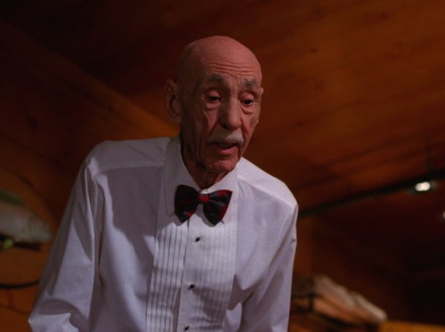 999-twin-peaks-hung-it-up